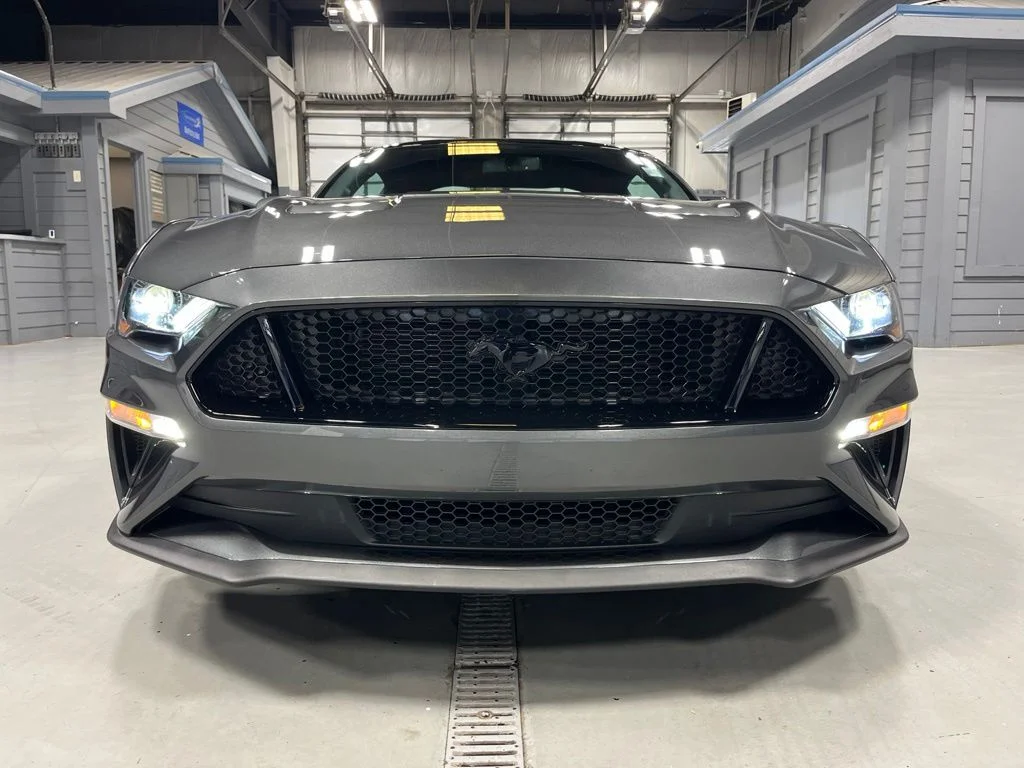 Used 2020 Magnetic Ford GT image 2