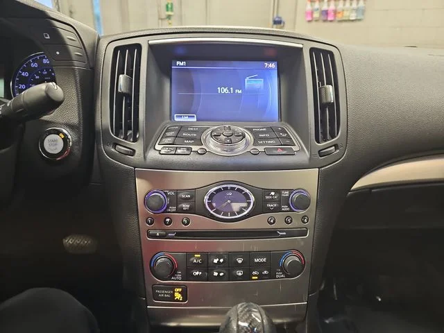 Used 2012 Gray INFINITI X image 19