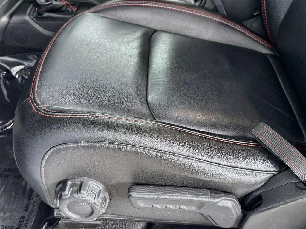 Used 2021 White Jeep Unlimited Rubicon image 20