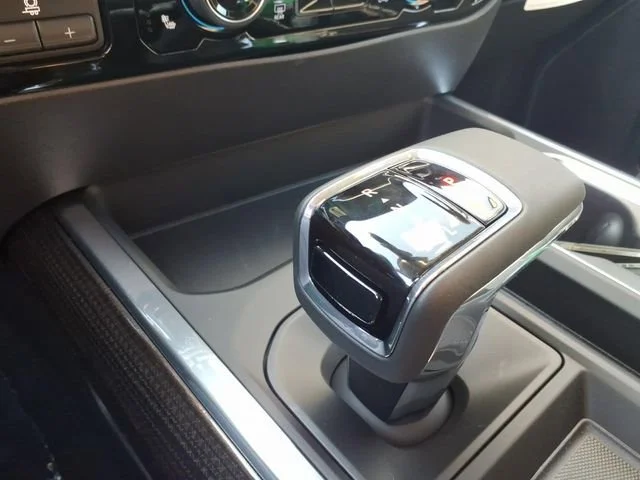 Used 2026 Summit White Chevrolet LT Trail Boss image 26