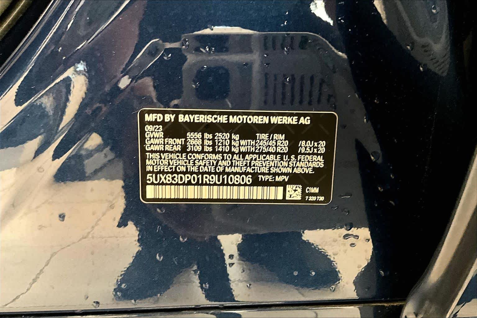 Used 2024 Phytonic Blue Metallic BMW M40i image 21