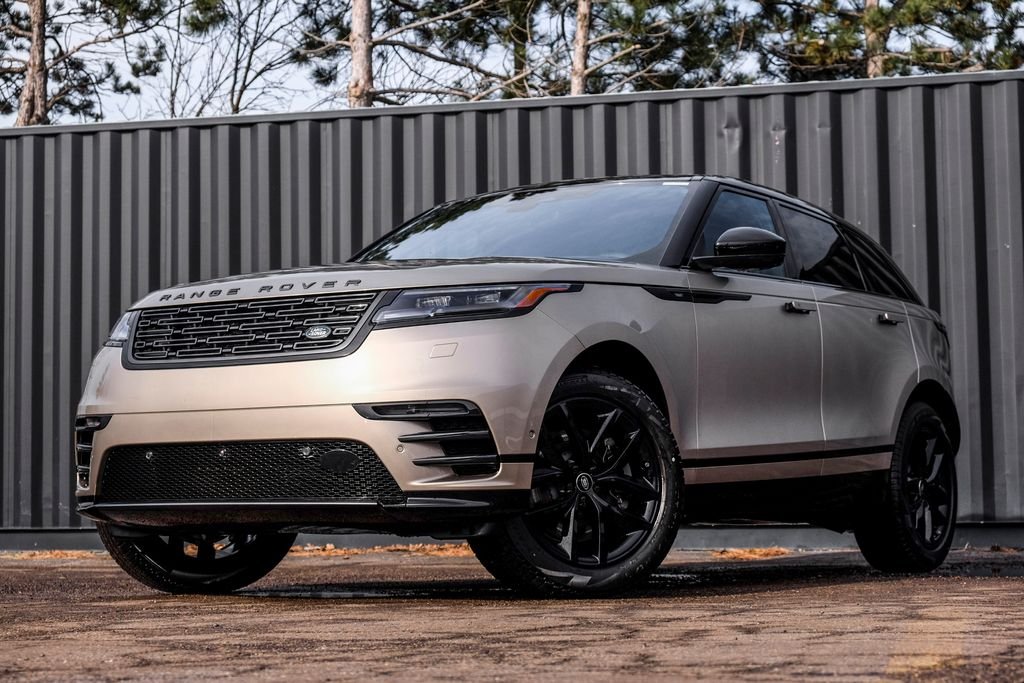 2026 Land Rover Range Rover Velar Dynamic SE