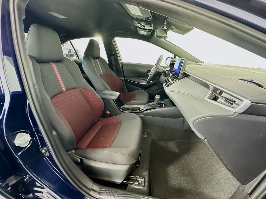 Used 2024  Toyota SE image 26