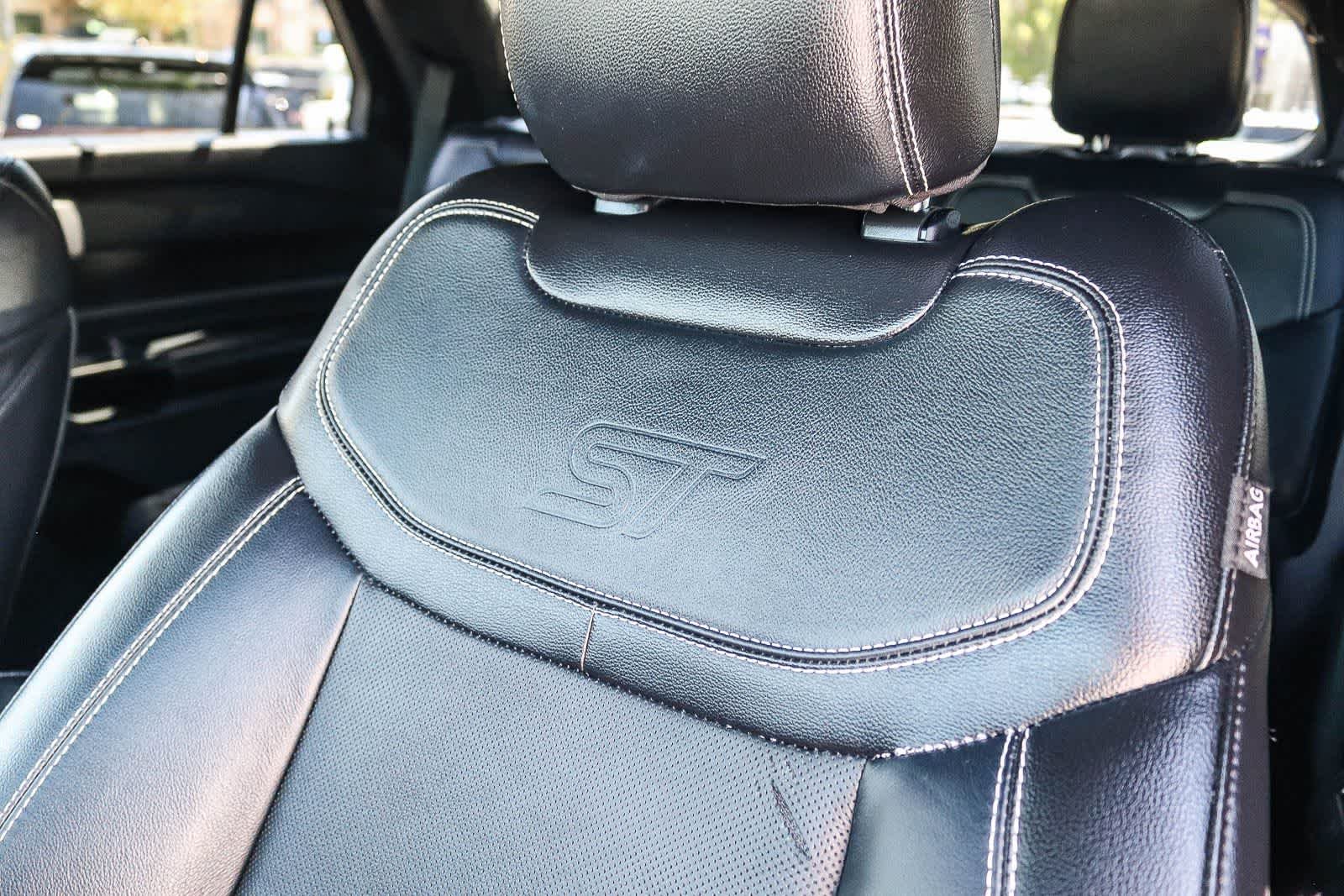 Used 2021 Agate Black Metallic Ford ST image 25