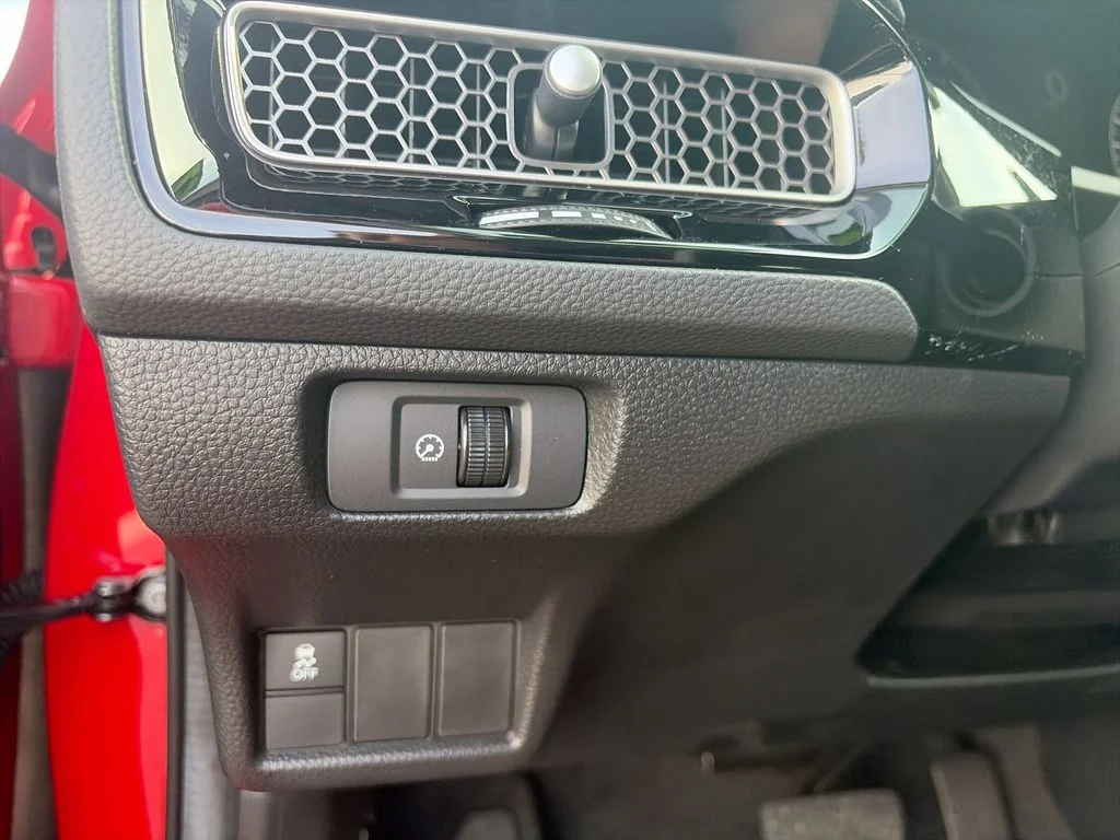 2025 Honda Civic LX - Photo 23