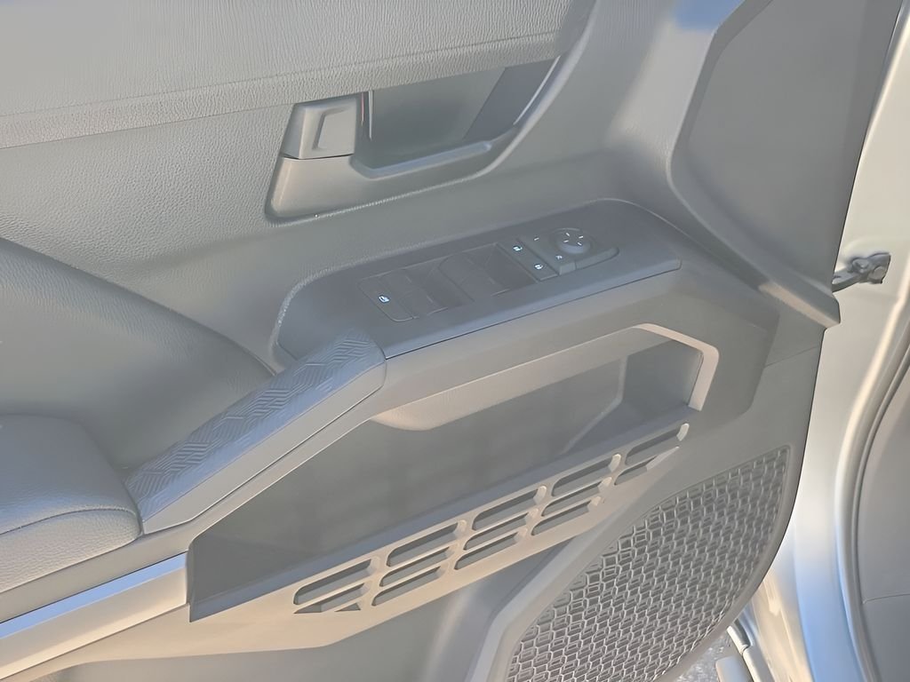 2026 Toyota Tacoma SR5 - Photo 44