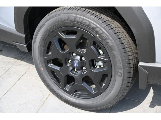 New 2026 Ice Silver Metallic Subaru Limited image 46