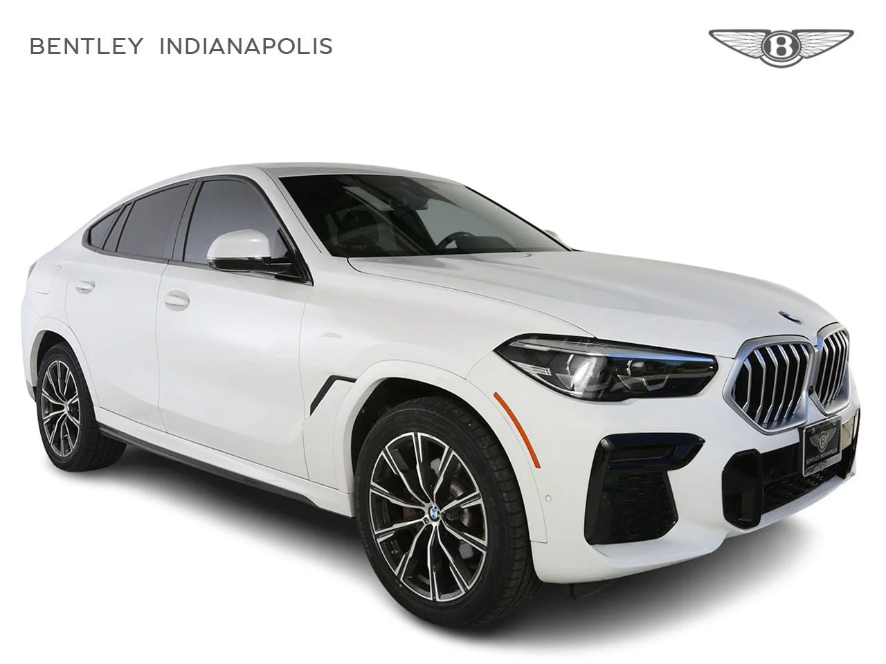 Used 2023 White BMW xDrive40i image 1