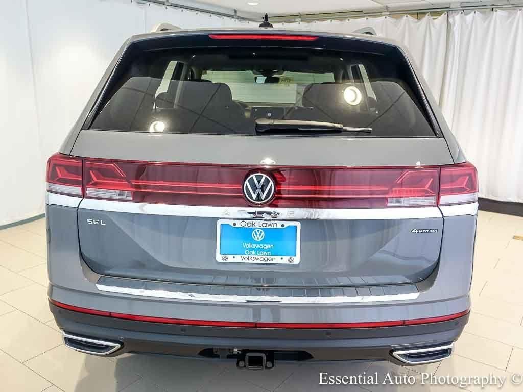 New 2026 Pure Gray Volkswagen 2.0T SEL image 5