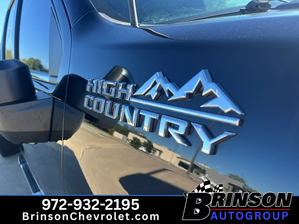 Used 2024 Black Chevrolet High Country image 5