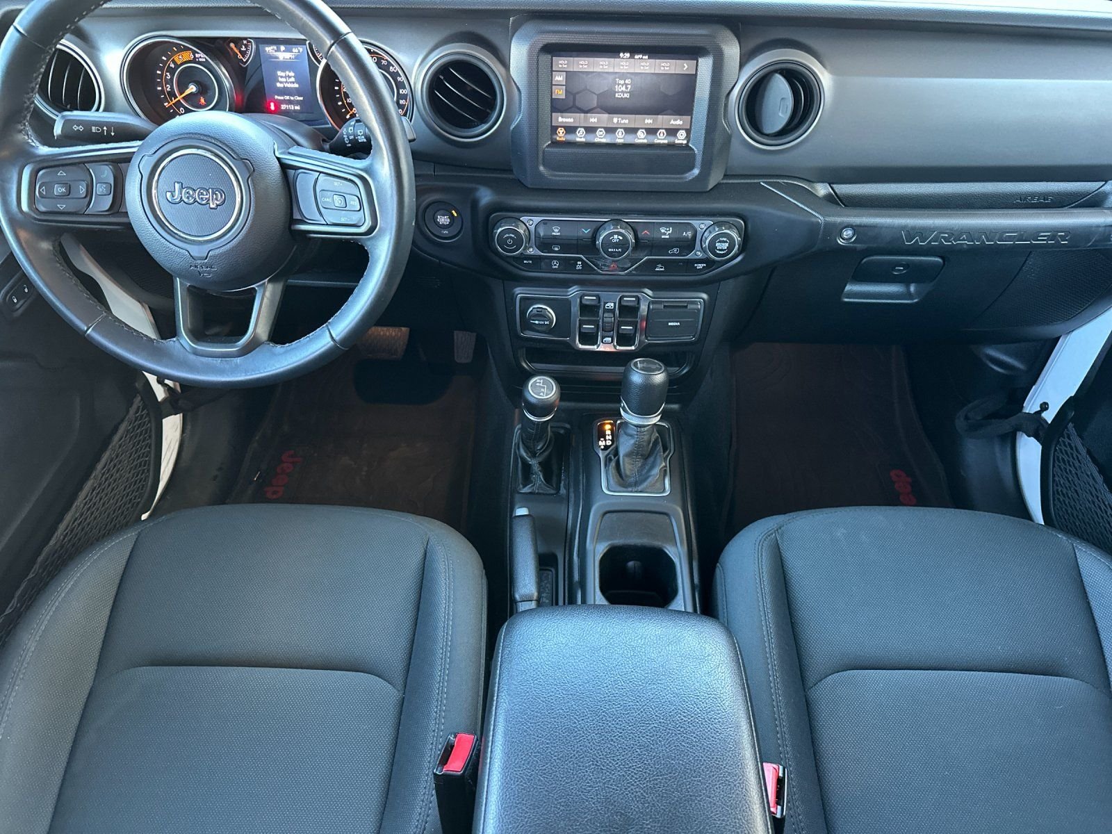 Used 2022 White Jeep Unlimited Willys image 12