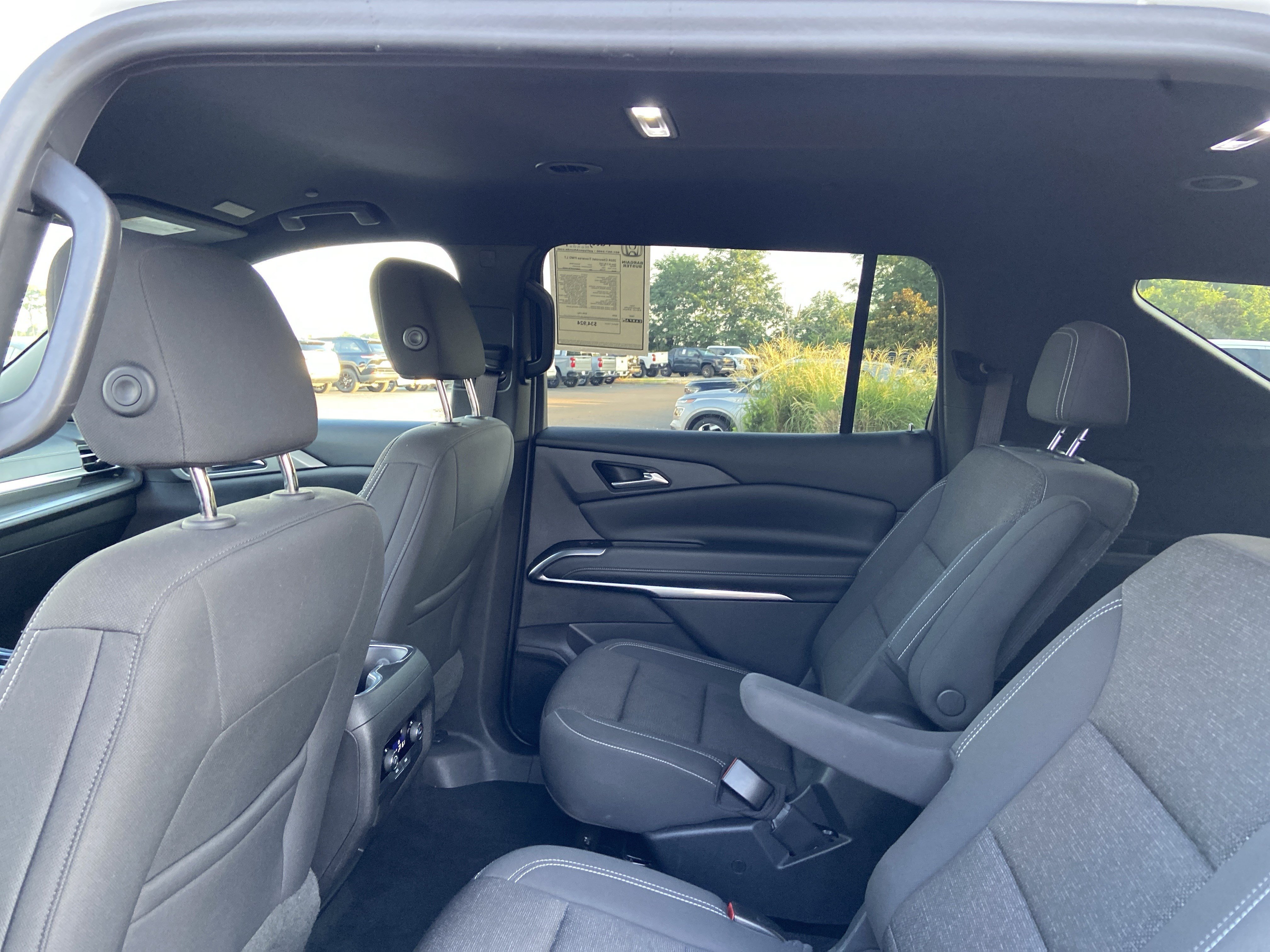 Used 2024 Summit White Chevrolet FWD LT image 17