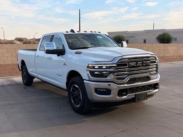 Used 2025 White Ram Laramie image 4