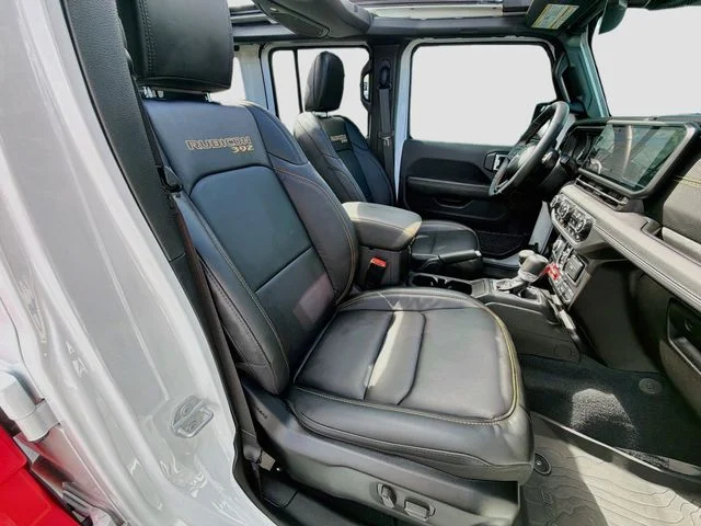 Used 2025 White Jeep Rubicon 392 image 31