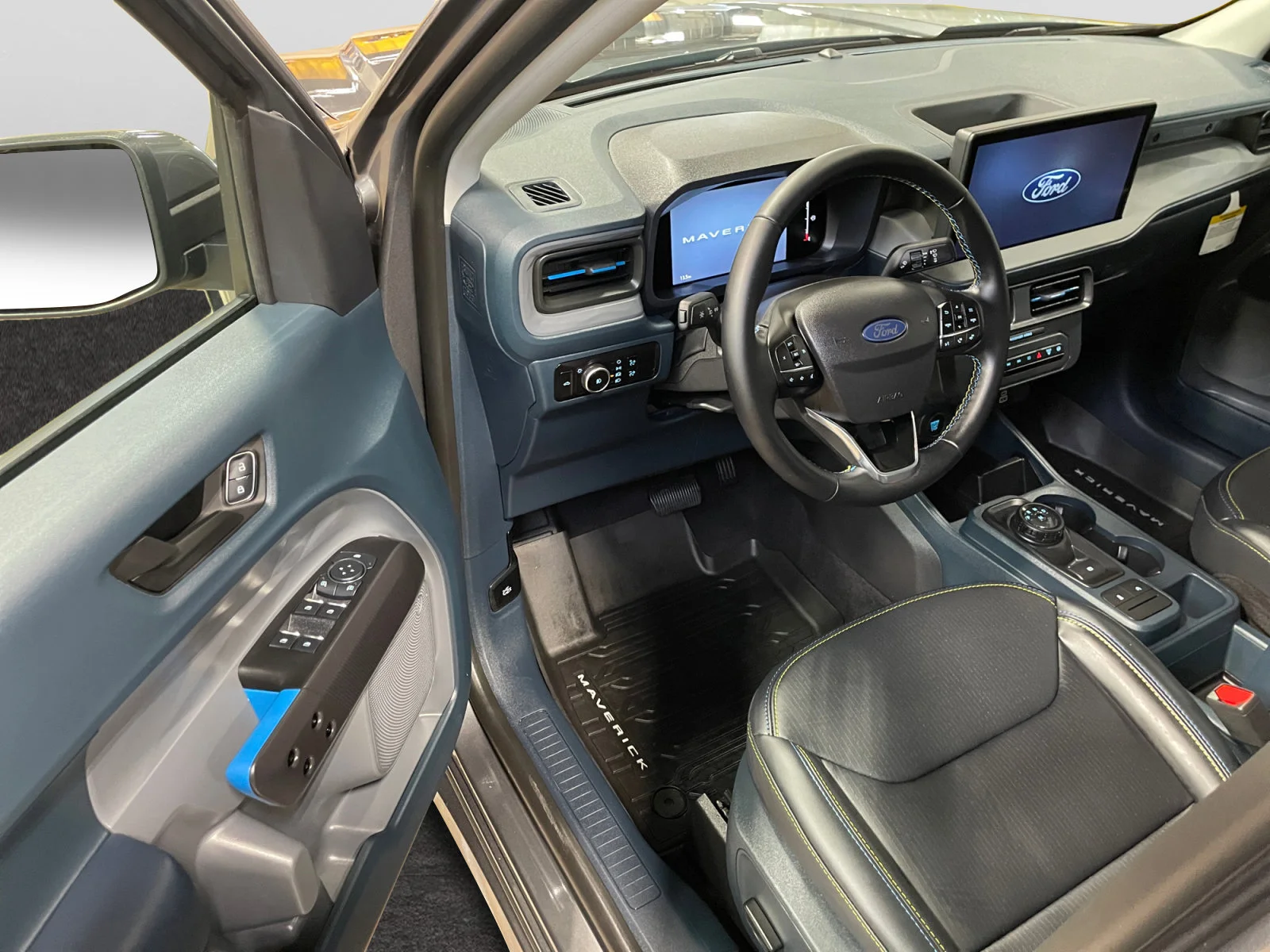 New 2026 Carbonized Grey Metallic Ford Lobo Standard image 11