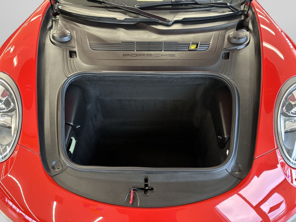 Used 2015  Porsche Carrera S image 42