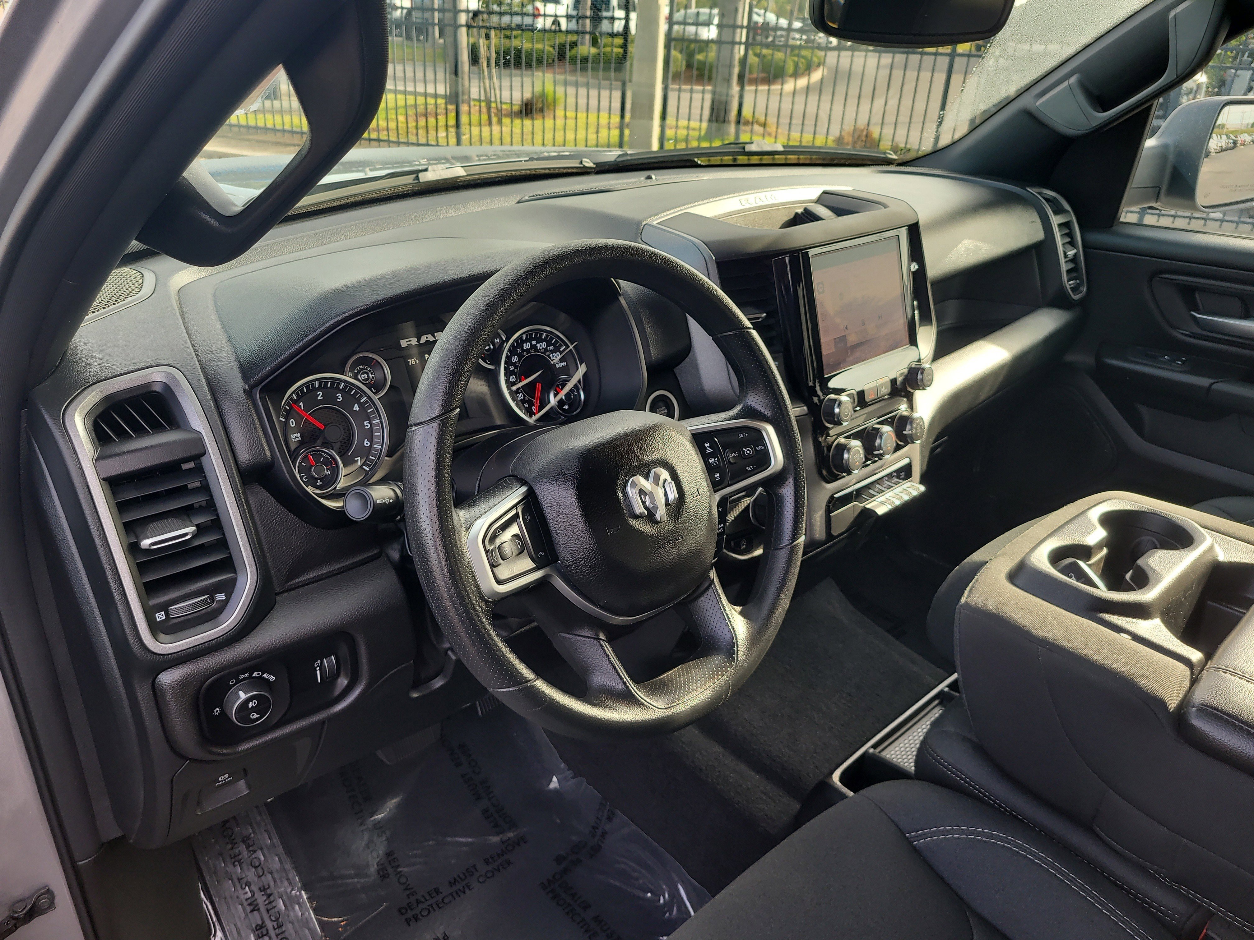 Used 2025 Billet Silver Metallic Clearcoat Ram Tradesman image 19