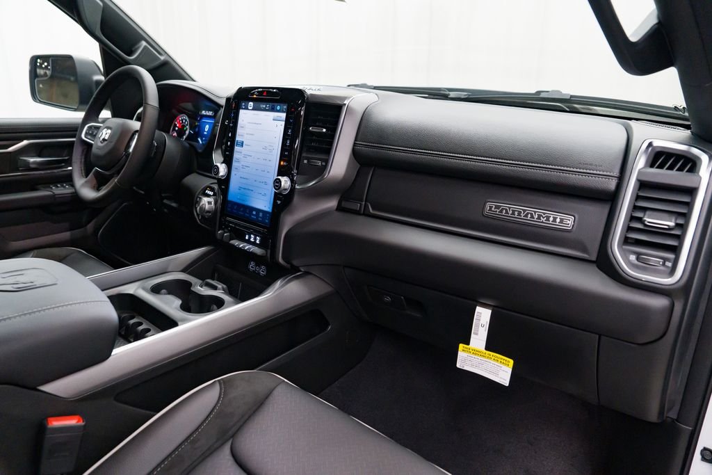 2026 RAM 1500 Laramie - Photo 30