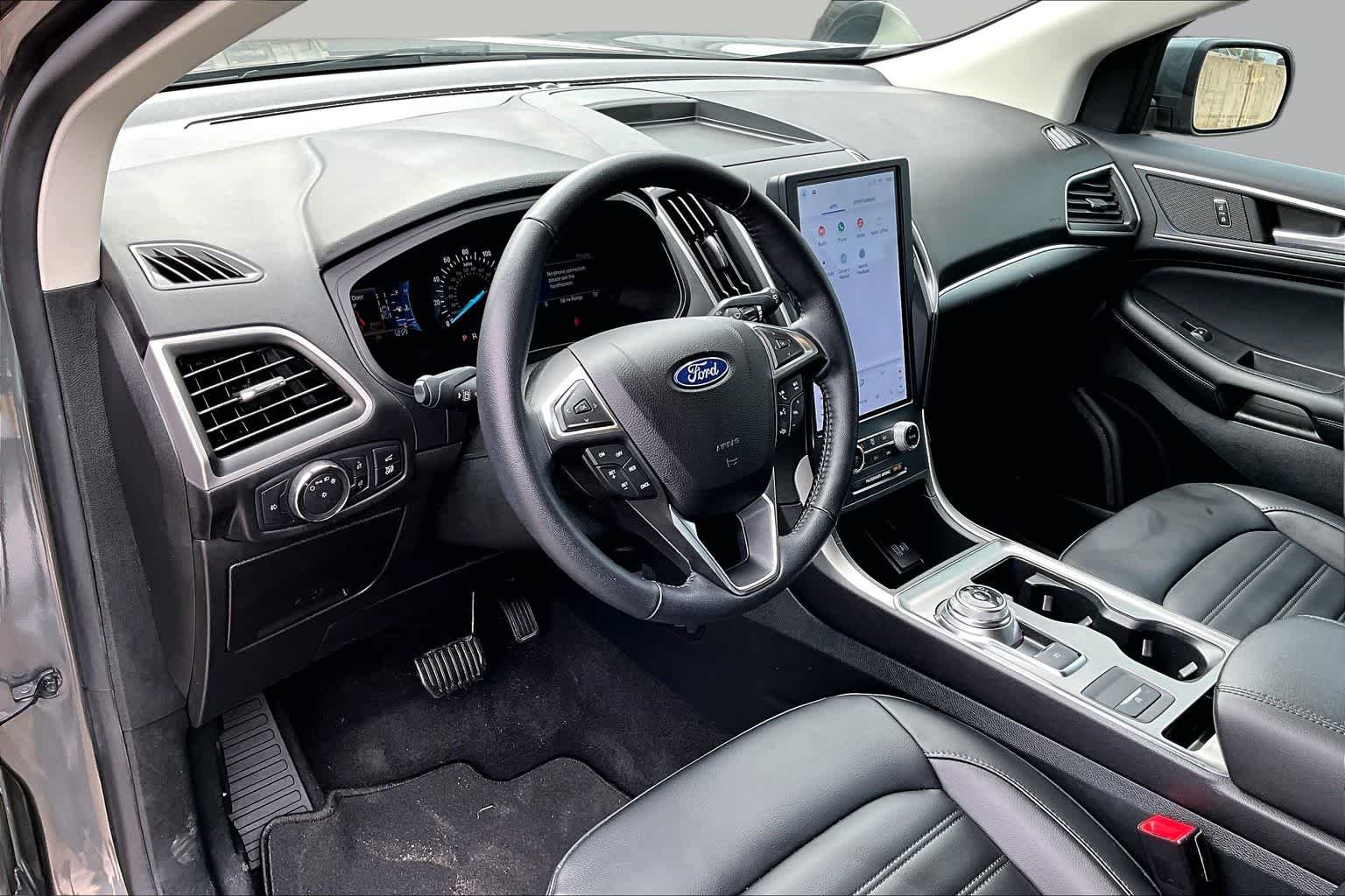 Certified Used 2022 Carbonized Gray Ford SEL image 18