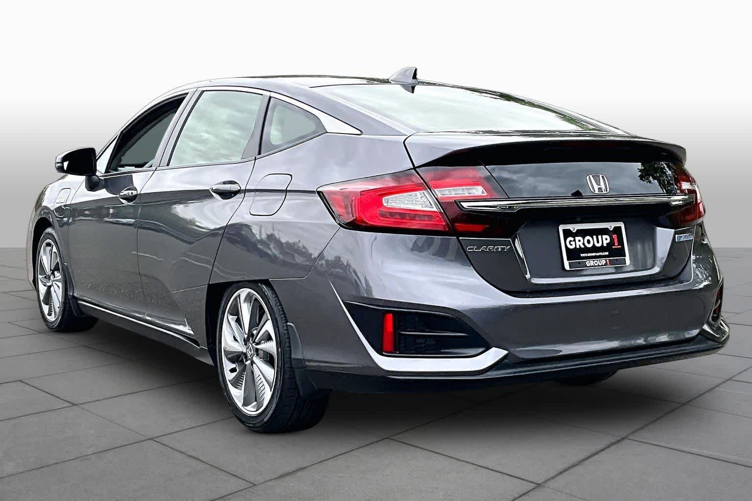 Used 2020 Modern Steel Metallic Honda  image 11