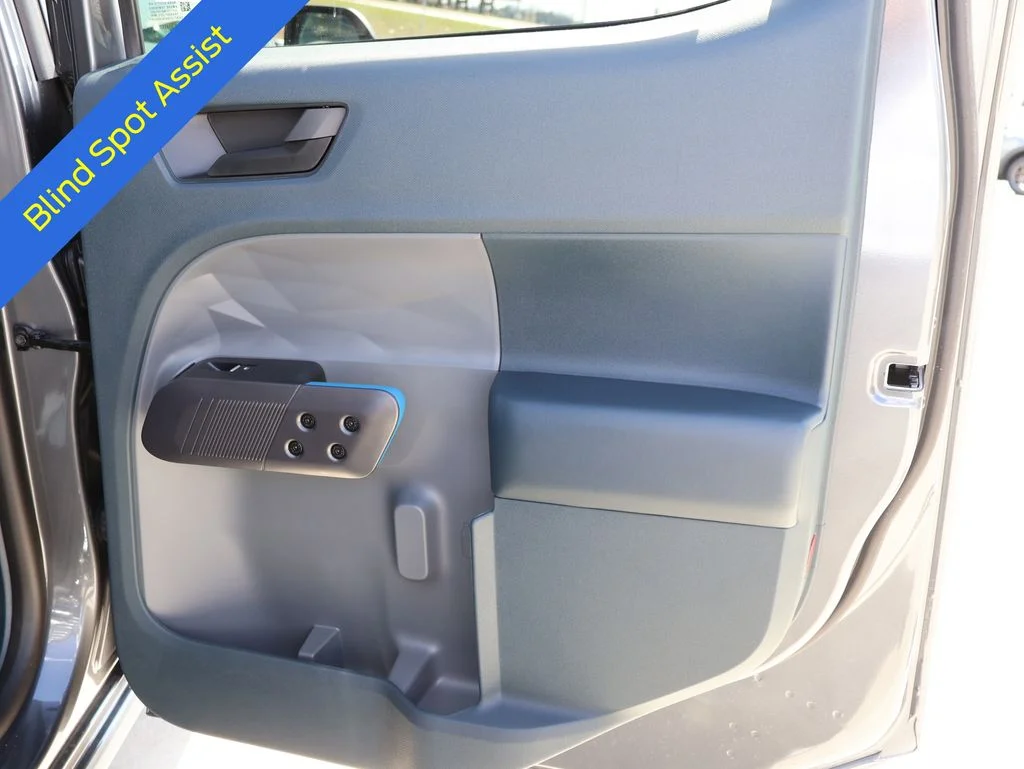 New 2026 Carbonized Gray Metallic Ford Lobo™ image 11