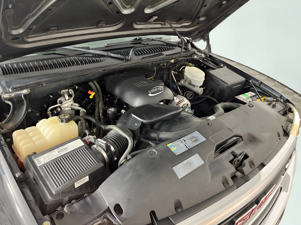 Used 2003 Carbon Metallic GMC SLE image 19