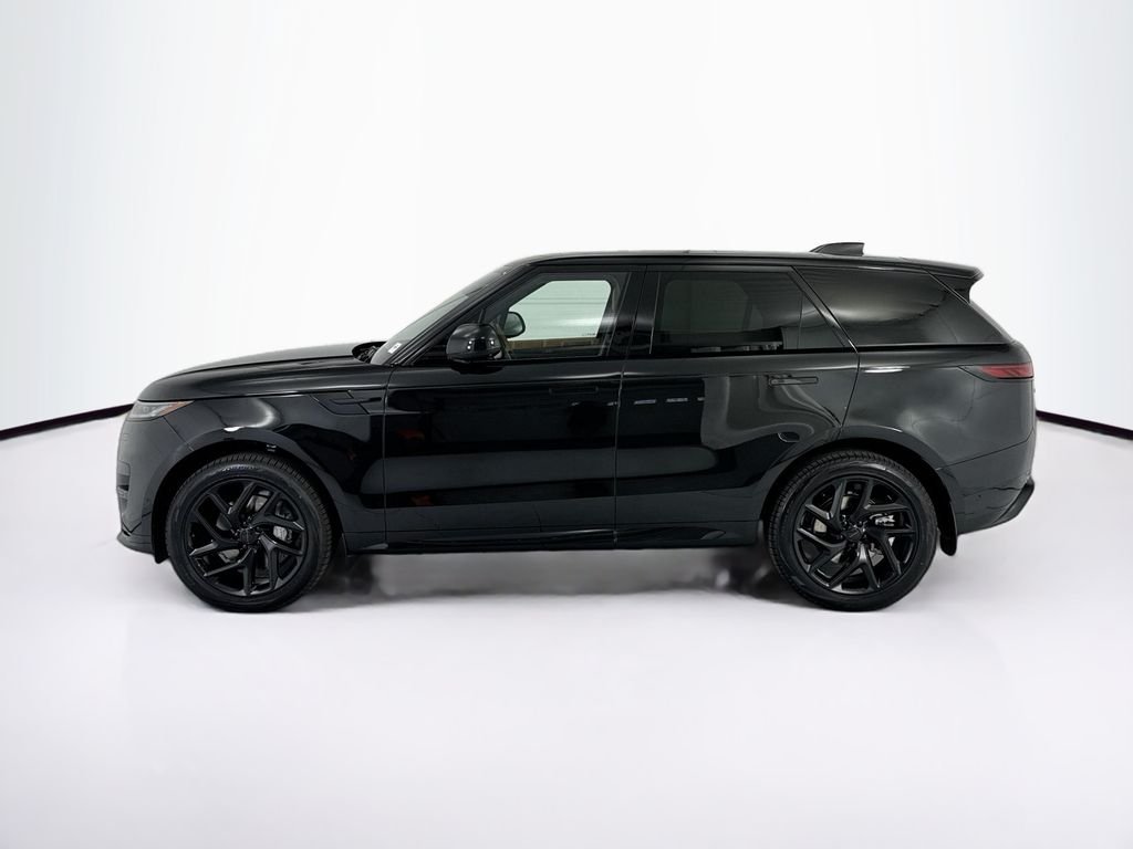 New 2026 Santorini Black Land Rover Dynamic SE image 8
