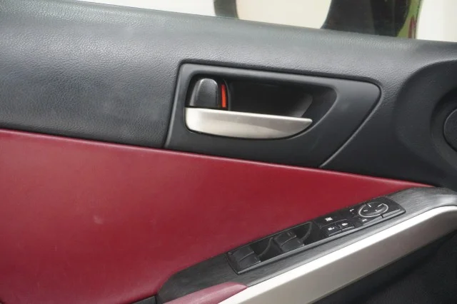 Used 2019  Lexus IS 300 F SPORT image 13
