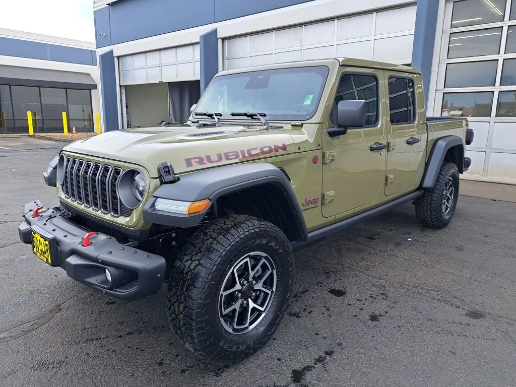 2026 Jeep Gladiator Rubicon Auto's photo