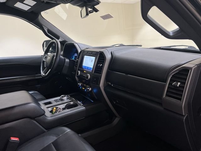Used 2021 Black Ford XLT image 25