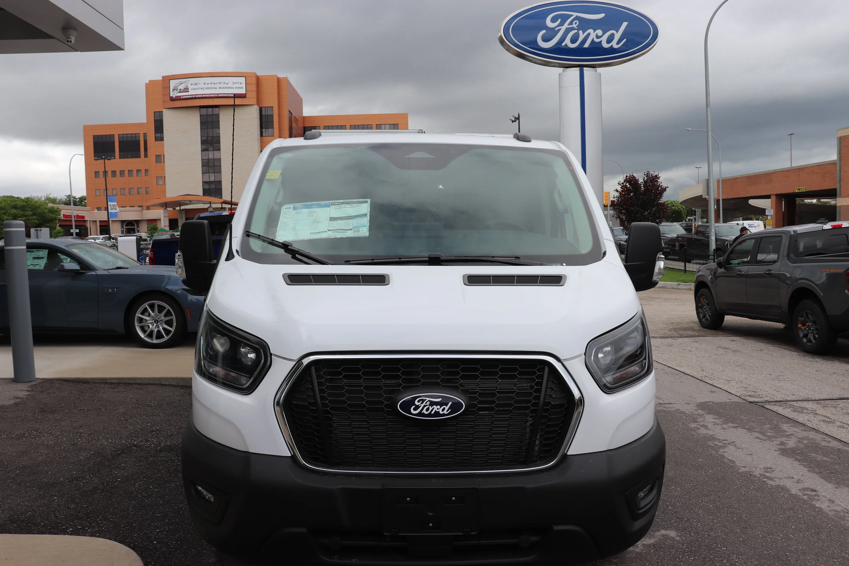 New 2026 OXFORD WHITE Ford  image 2