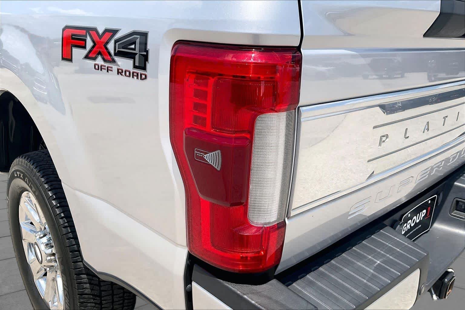 Used 2017 Ingot Silver Ford Platinum image 28