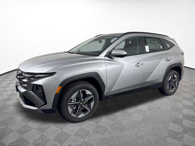 New 2026 Silver Hyundai SEL AWD image 2
