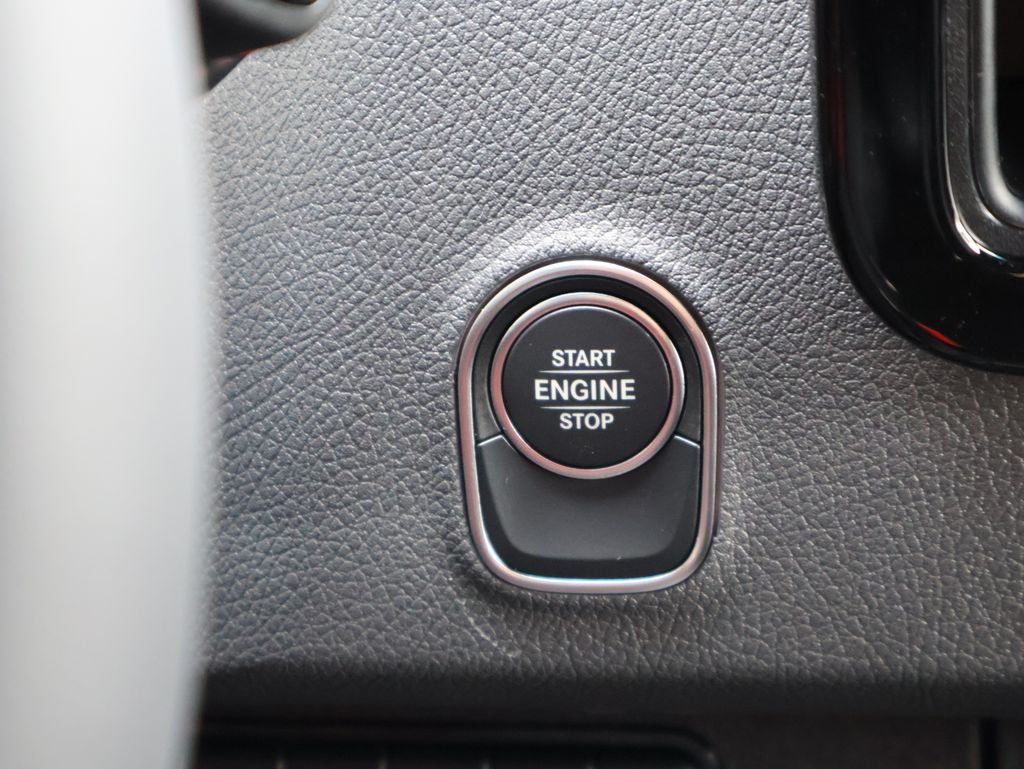 New 2026 Pebble Gray Mercedes-Benz Cargo 144 WB image 33