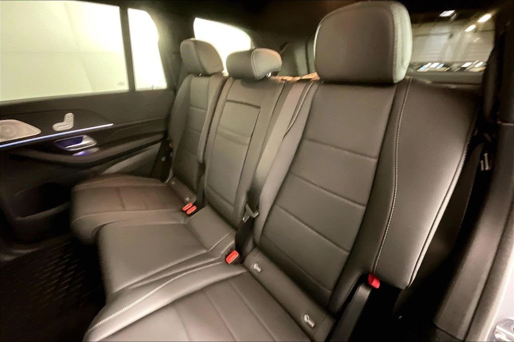 Used 2026 Black Mercedes-Benz GLS 450 image 18