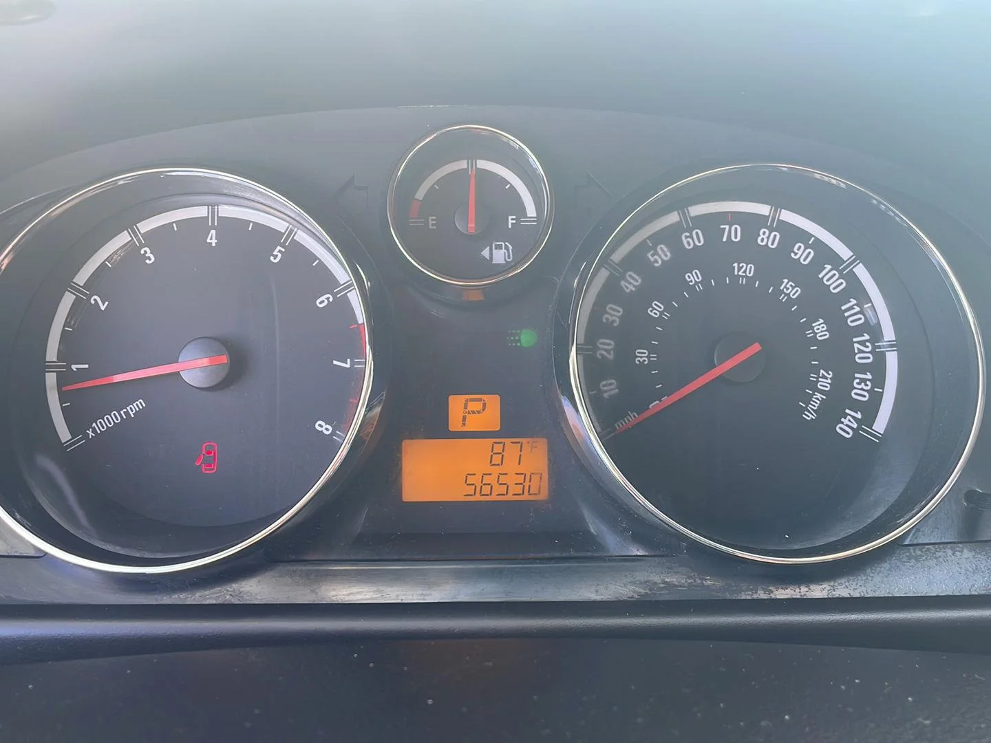 Used 2008 Silver Pearl Saturn XE image 19