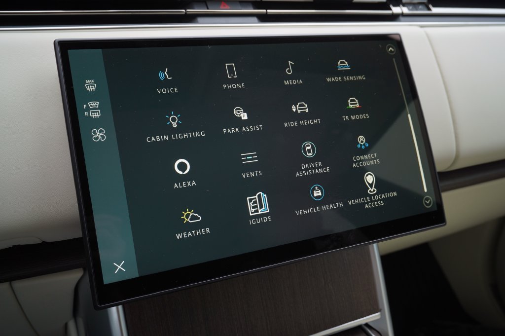 New 2026 Santorini Black Land Rover SE image 20