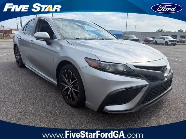 Used 2023 Silver Toyota SE image 1
