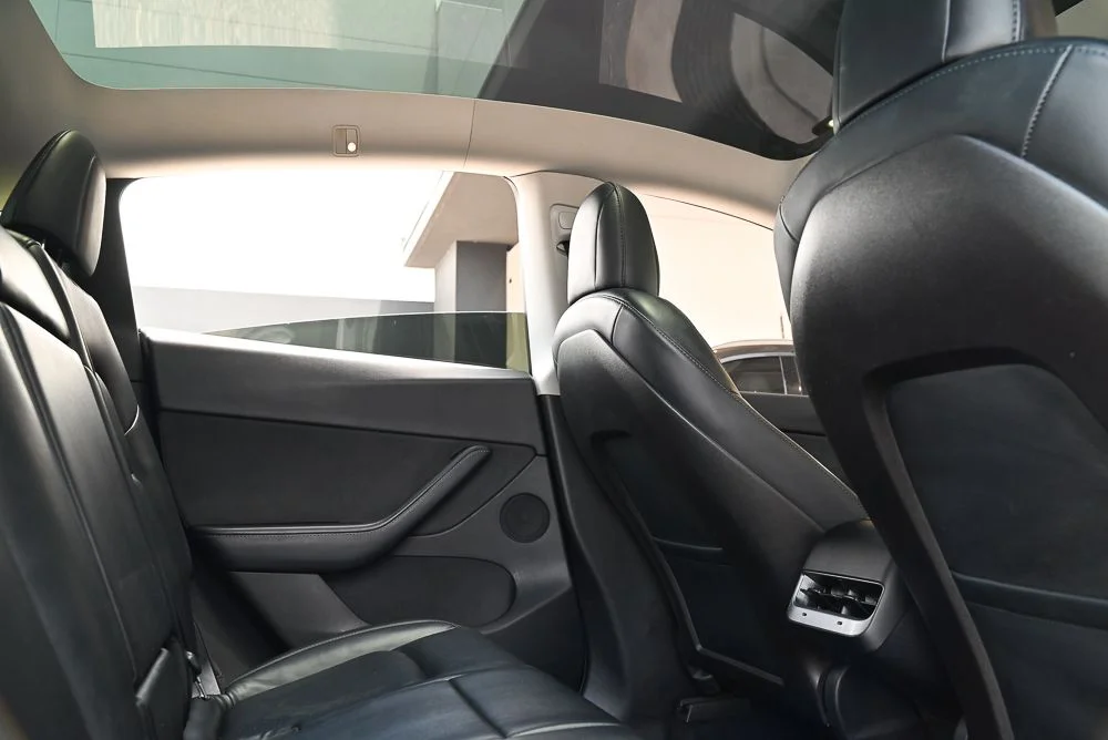 Used 2020  Tesla Long Range image 15
