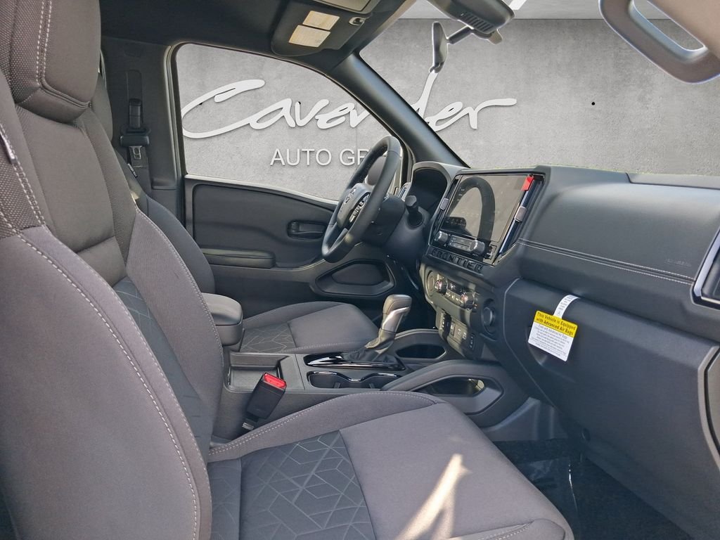 New 2027 Glacier White Nissan Crew Cab SV image 25