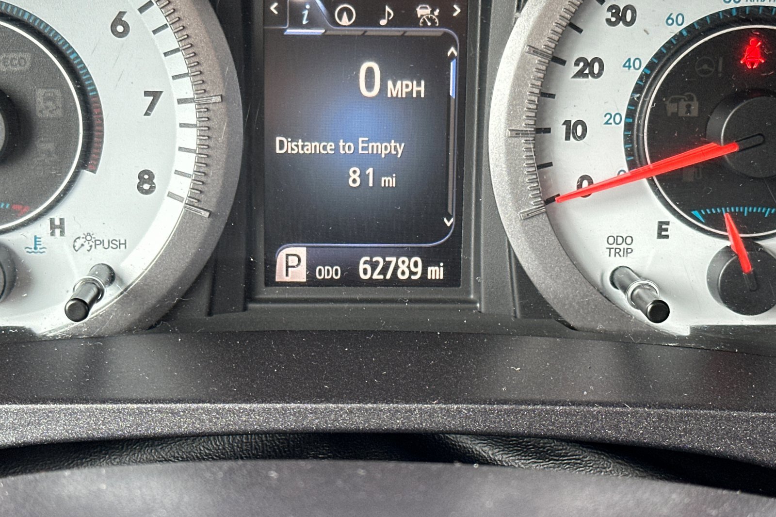 2020 Toyota Sienna SE - Photo 27