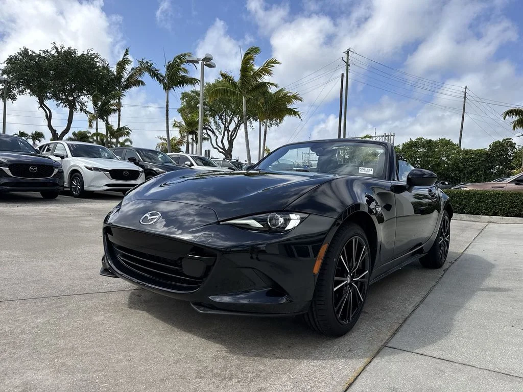 New 2026 Jet Black Mica Mazda Grand Touring image 31