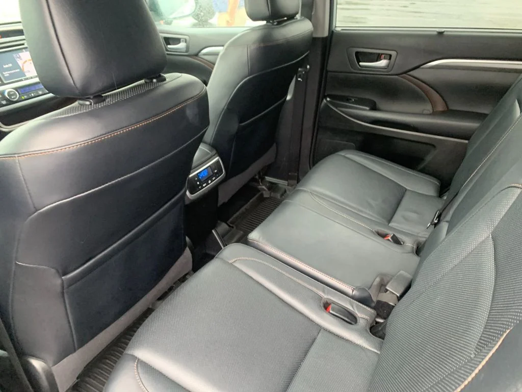 Used 2018 Silver Toyota Limited image 14