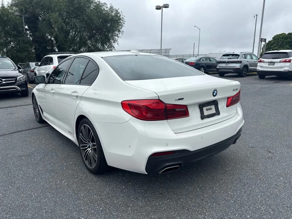 Used 2019 Alpine White BMW 540i xDrive image 19