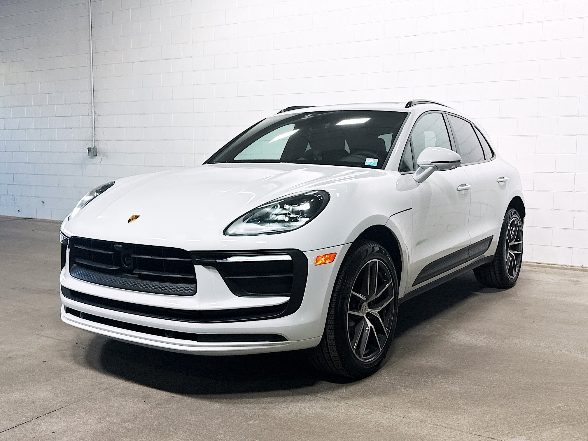 2026 Porsche Macan T