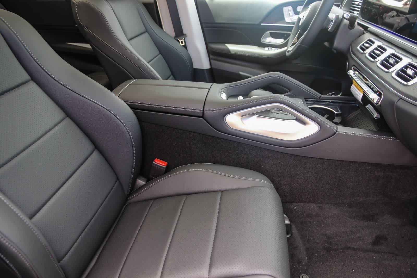 New 2026 MANUFAKTUR Alpine Grey Mercedes-Benz GLE 450 image 18