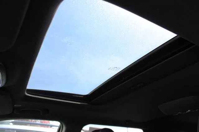 Used 2018 Red Dodge GT image 27