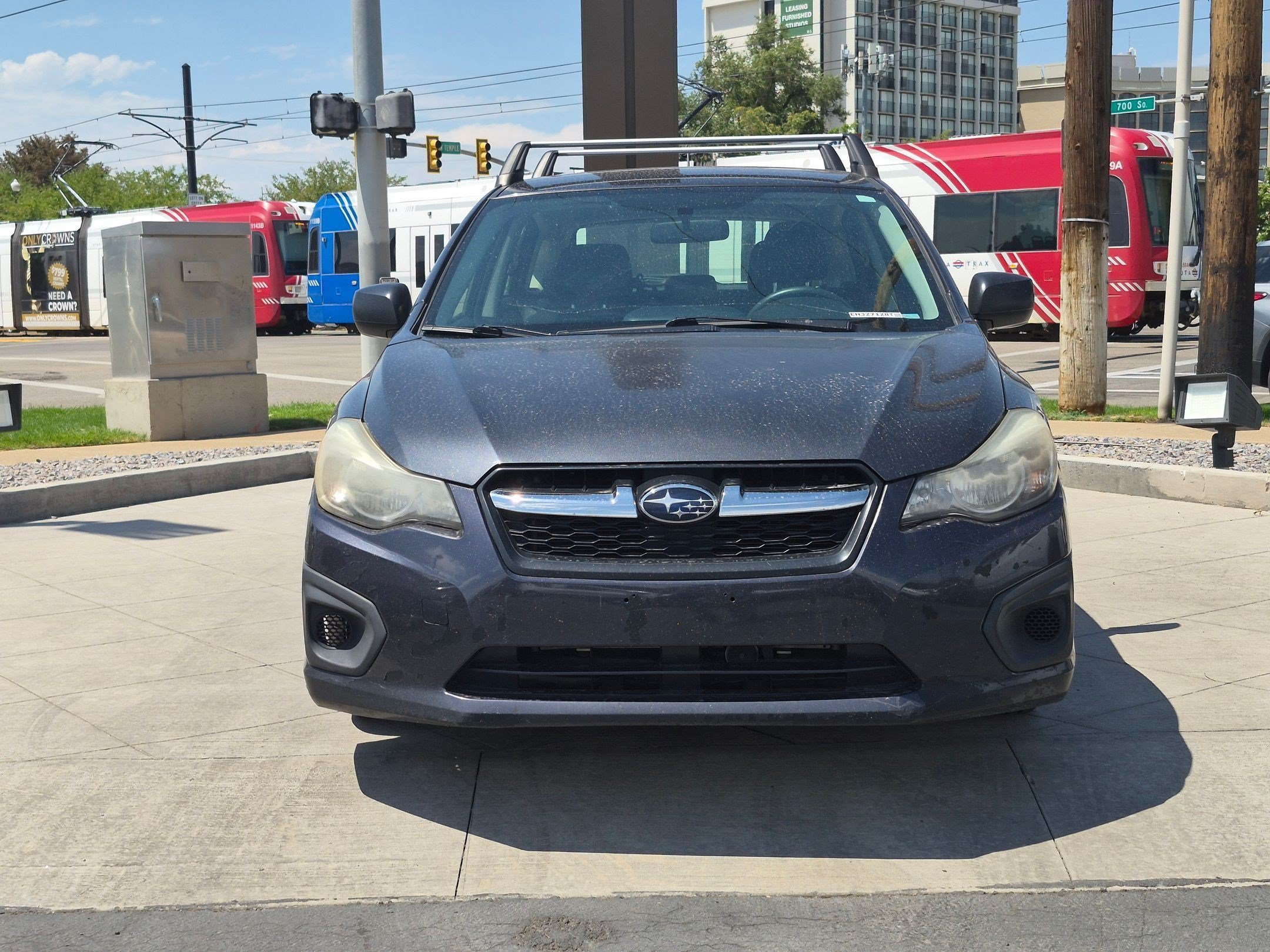 Used 2014 Dark Gray Metallic Subaru 2.0i image 11