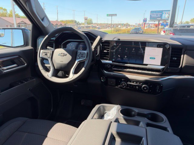 2026 Chevrolet Silverado 1500 RST - Photo 13