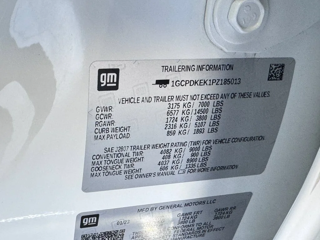 Certified Used 2023 Summit White Chevrolet LT (2FL) image 11